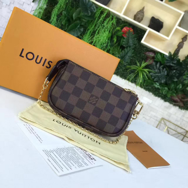 l**is V*t*n wallet