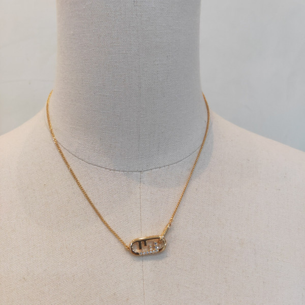 F**di o’lock necklace